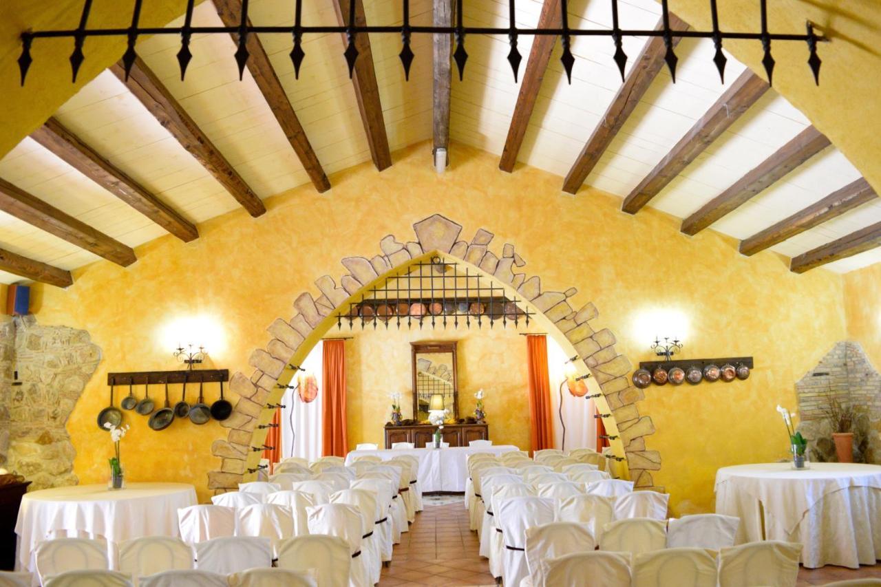 Agriturismo Vecchia Masseria Charme&Relax San Michele di Ganzaria Exterior photo